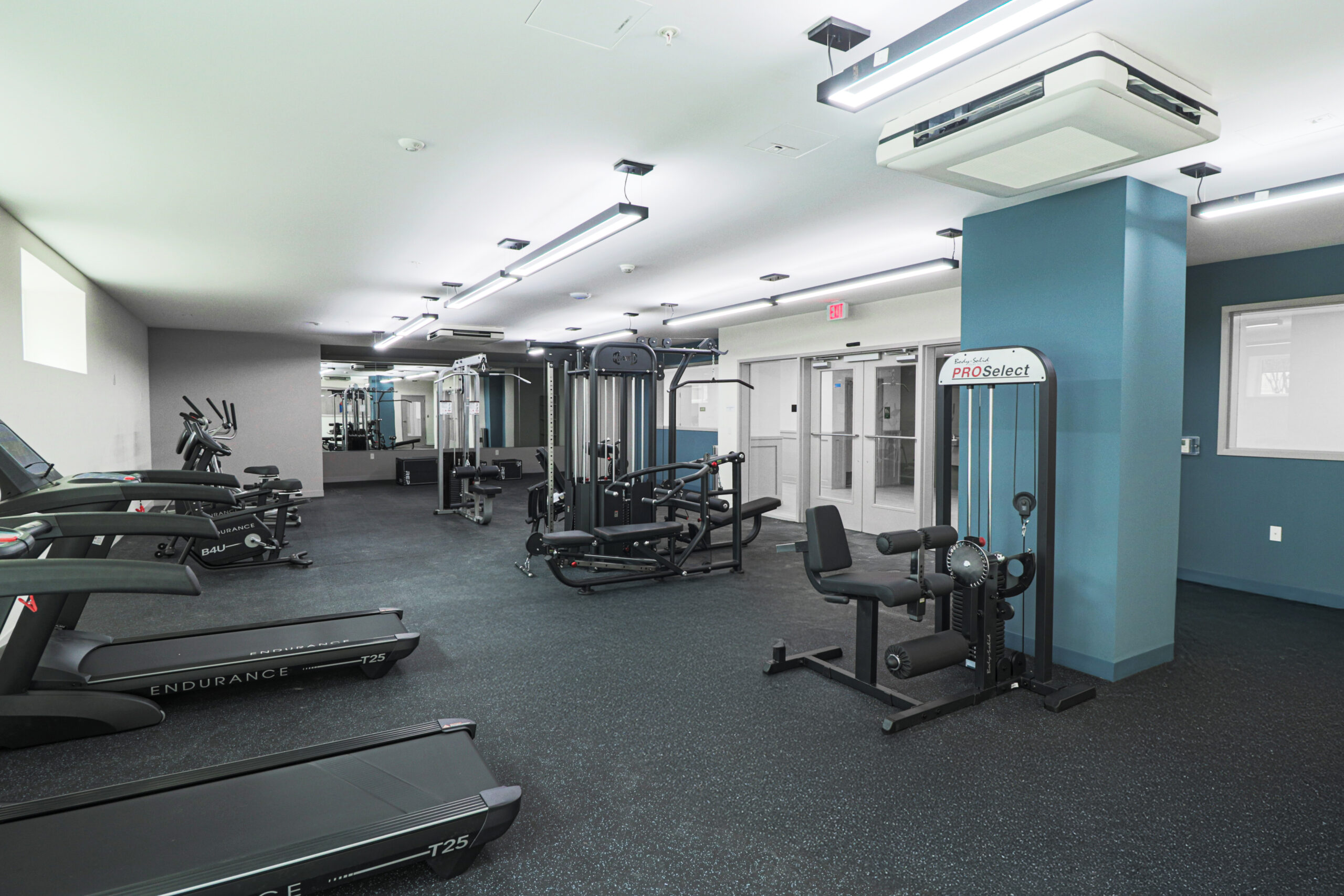 2_edit_B&7_Gym_3_IMG_8996